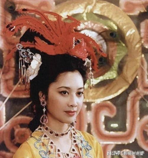 女儿国国王爆料视频,独家爆料视频背后的惊人真相