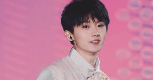 爆料人评价马嘉祺视频大全,爆料人视角下的真实瞬间 第1张 爆料人评价马嘉祺视频大全,爆料人视角下的真实瞬间 第1张