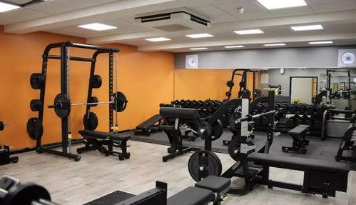 爆料广州健身房视频大全,视频大全带你领略健身潮流 第3张 爆料广州健身房视频大全,视频大全带你领略健身潮流 第3张